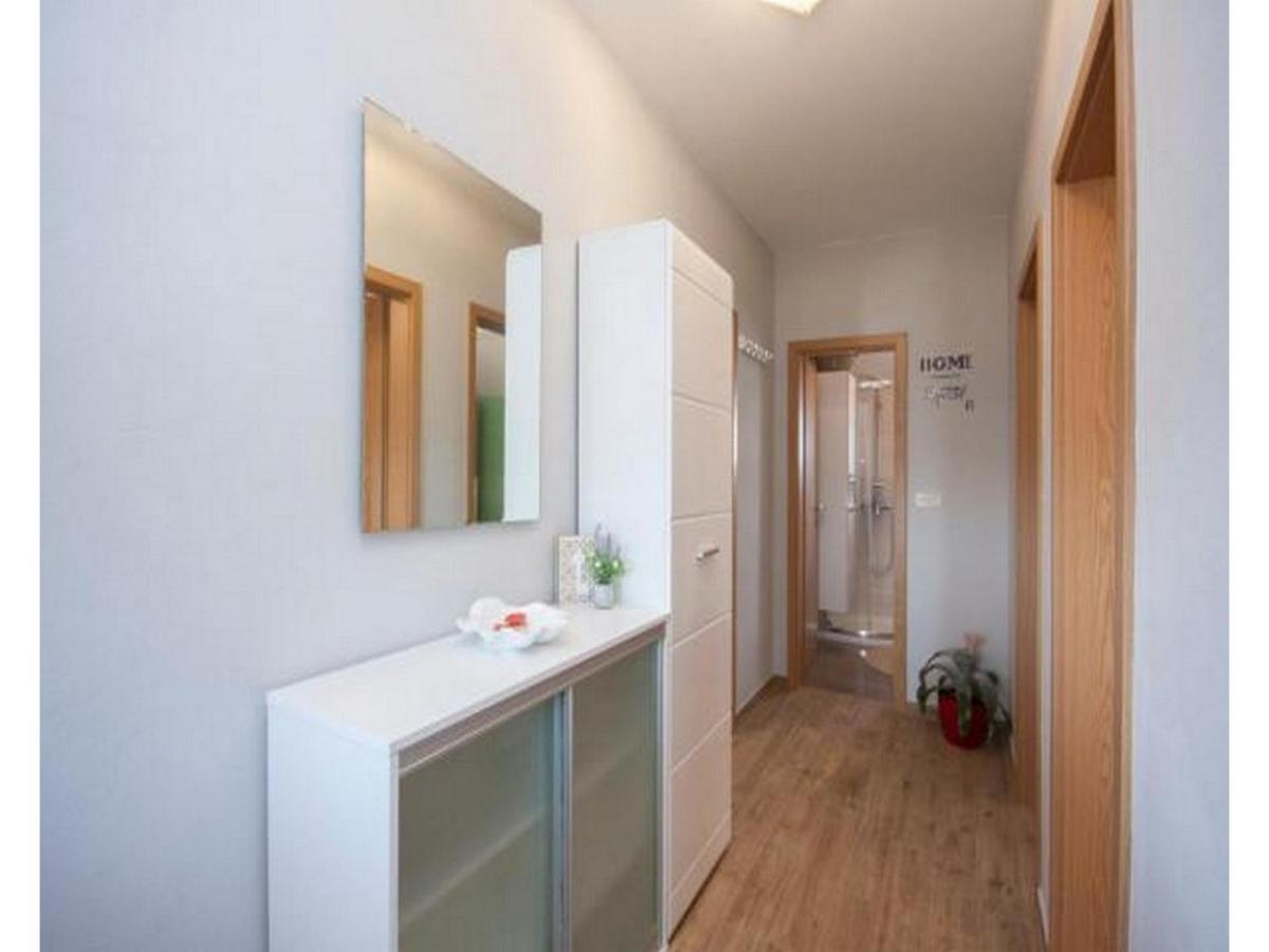 Apartment Dar Murter Eksteriør bilde