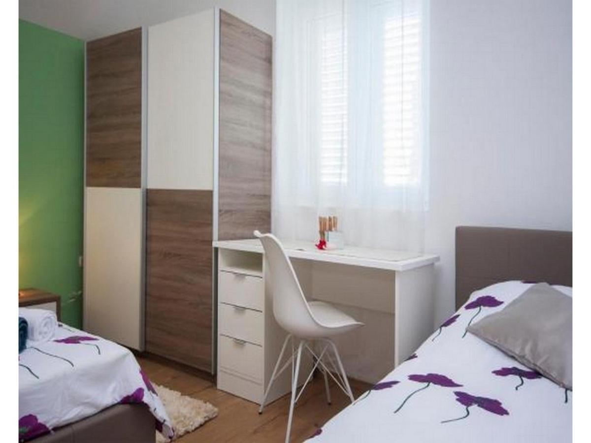 Apartment Dar Murter Eksteriør bilde